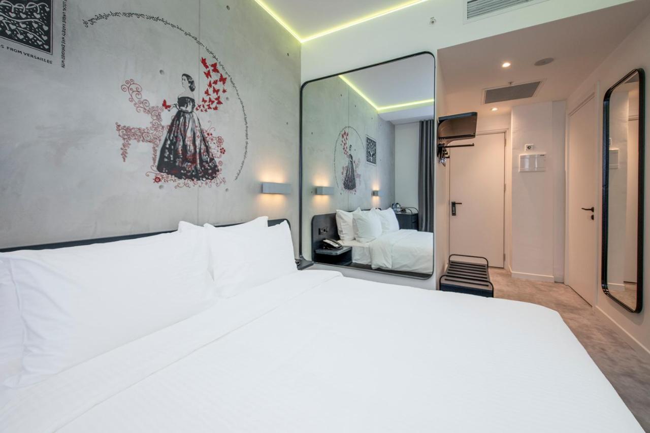 Golden Tulip Design Tbilisi Exterior foto
