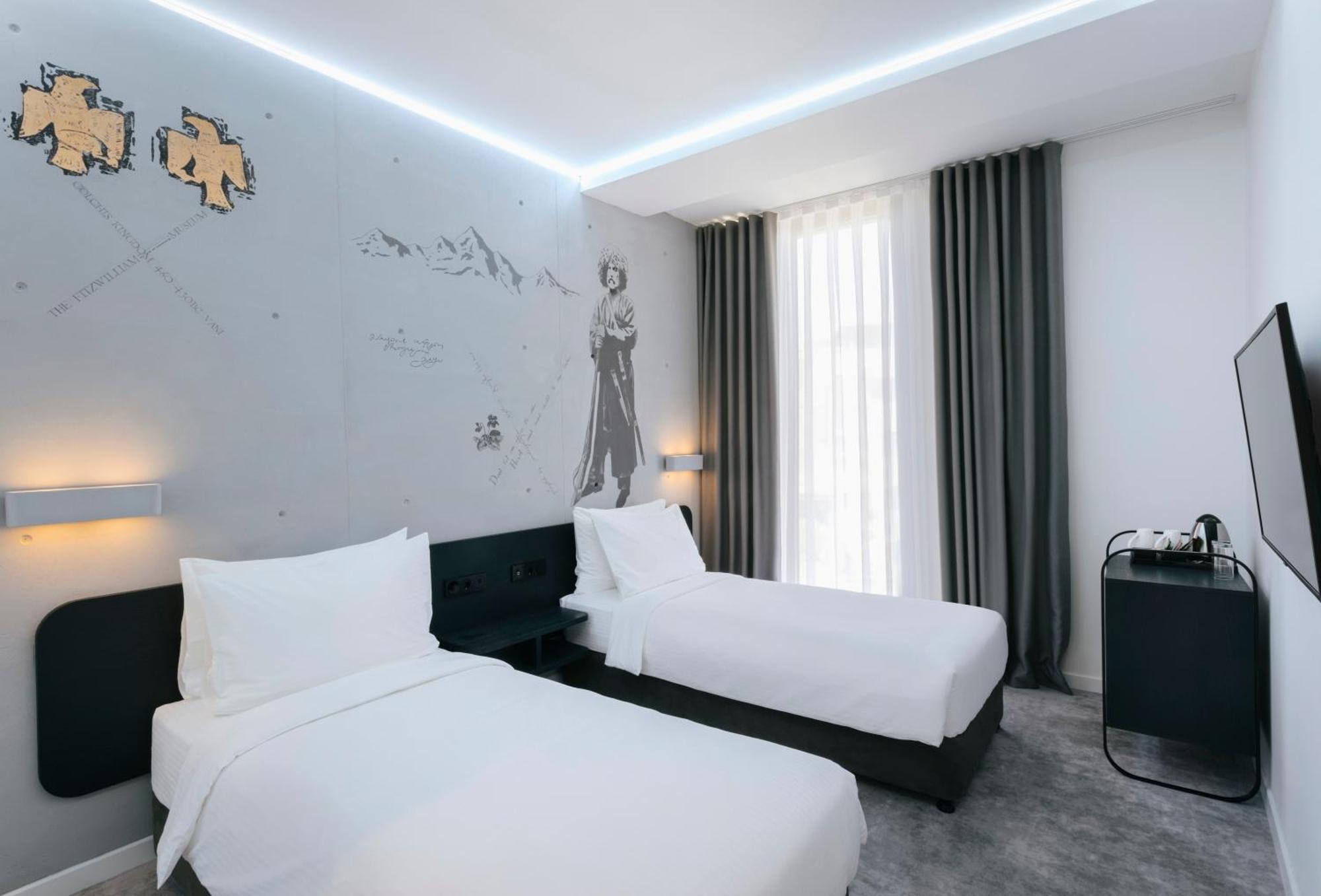Golden Tulip Design Tbilisi Exterior foto