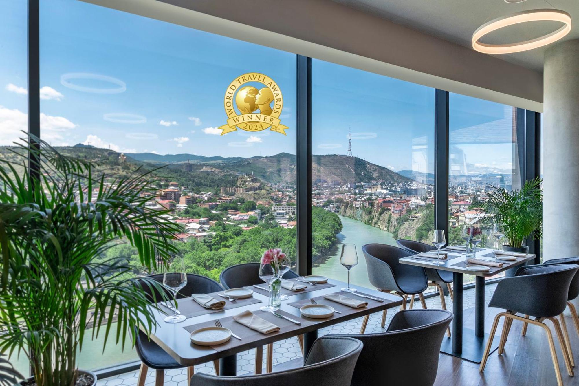 Golden Tulip Design Tbilisi Exterior foto